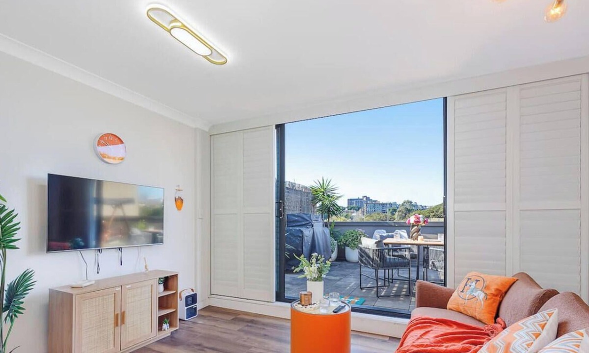 Chippendale Apartment | 位于Chippendale的二房温馨公寓