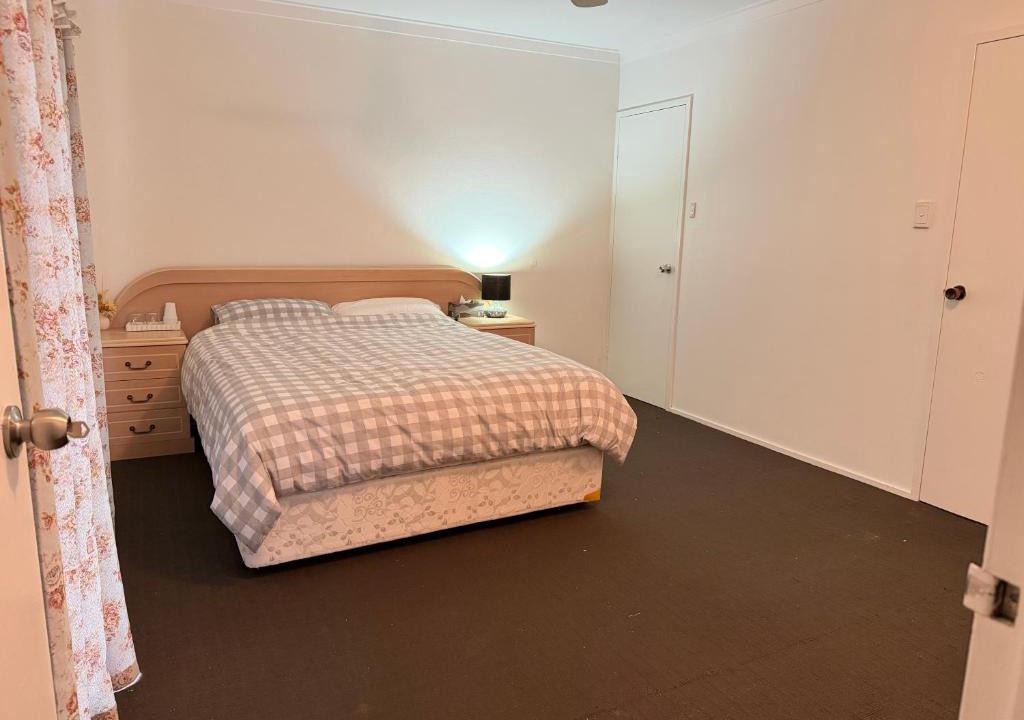 Langford House | 邂逅之旅master bedroom