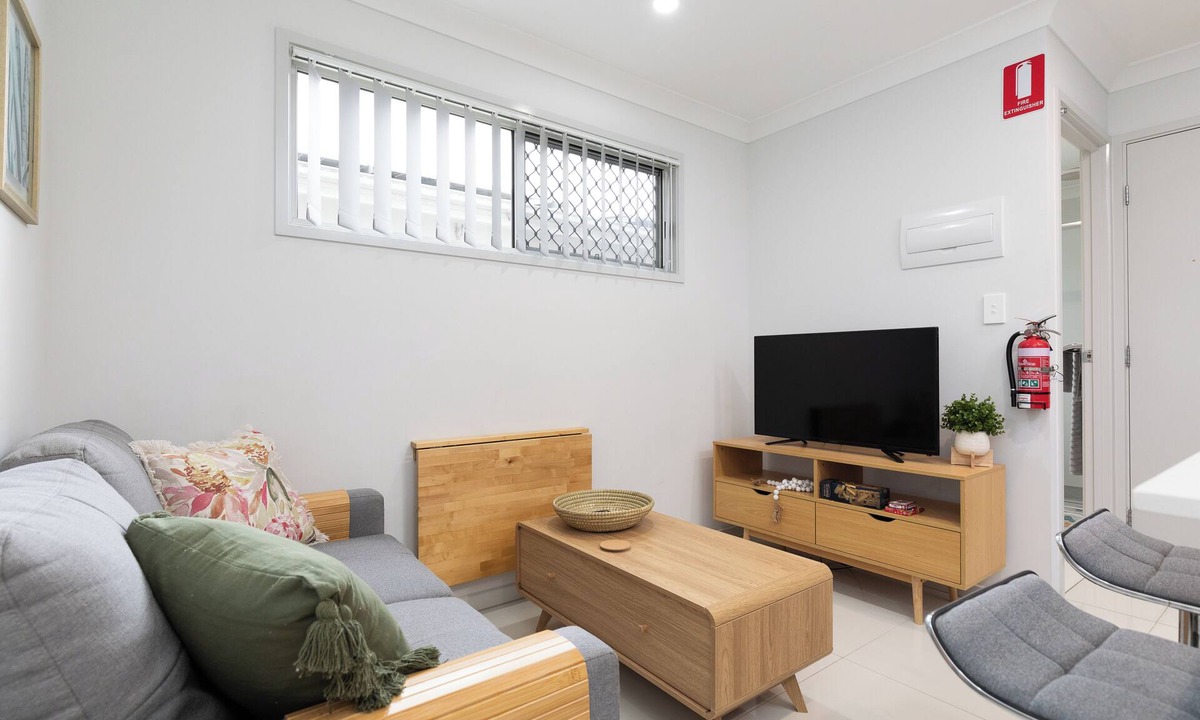 Rocklea Apartment | 1 Bdr Apt w/AC | Covered Parking | 531F1