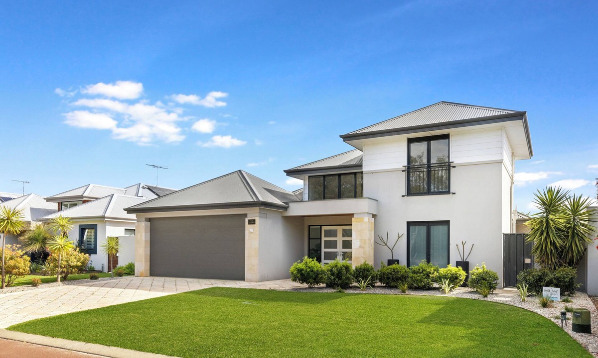 Geographe House | 2 Story luxury beach house