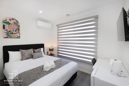 Brunswick East Apartment | 207 Chic Queen BR with Fast WiFi - Brunswick East - 30 Percent OFF