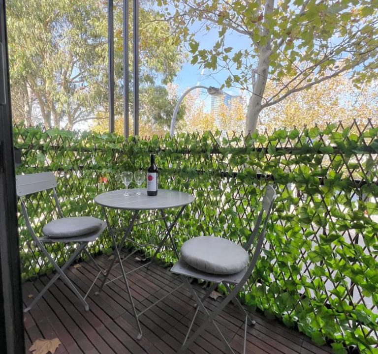 Northbridge Apartment | 2BDR 1BTH 1PRK - James Jem