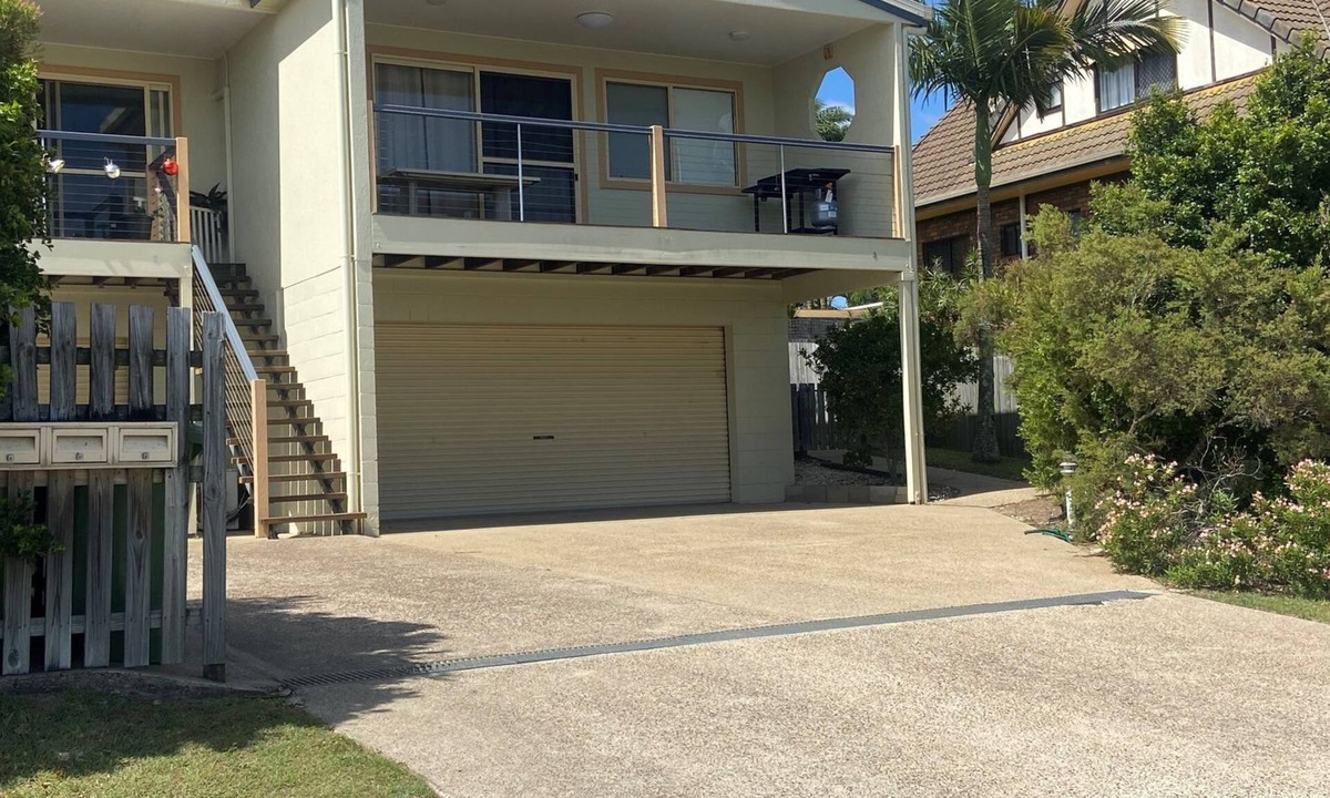 Rainbow Beach Apartment | 3/36 Manooka Drive - Rainbow Beach