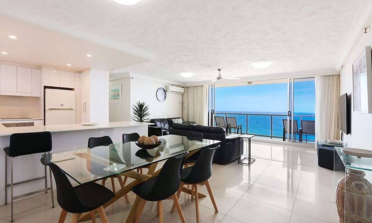 Surfers Paradise Apartment | 32B Peninsula Ocean Views Near Cavill Mall Hosted by Gold Coast Holiday Stays