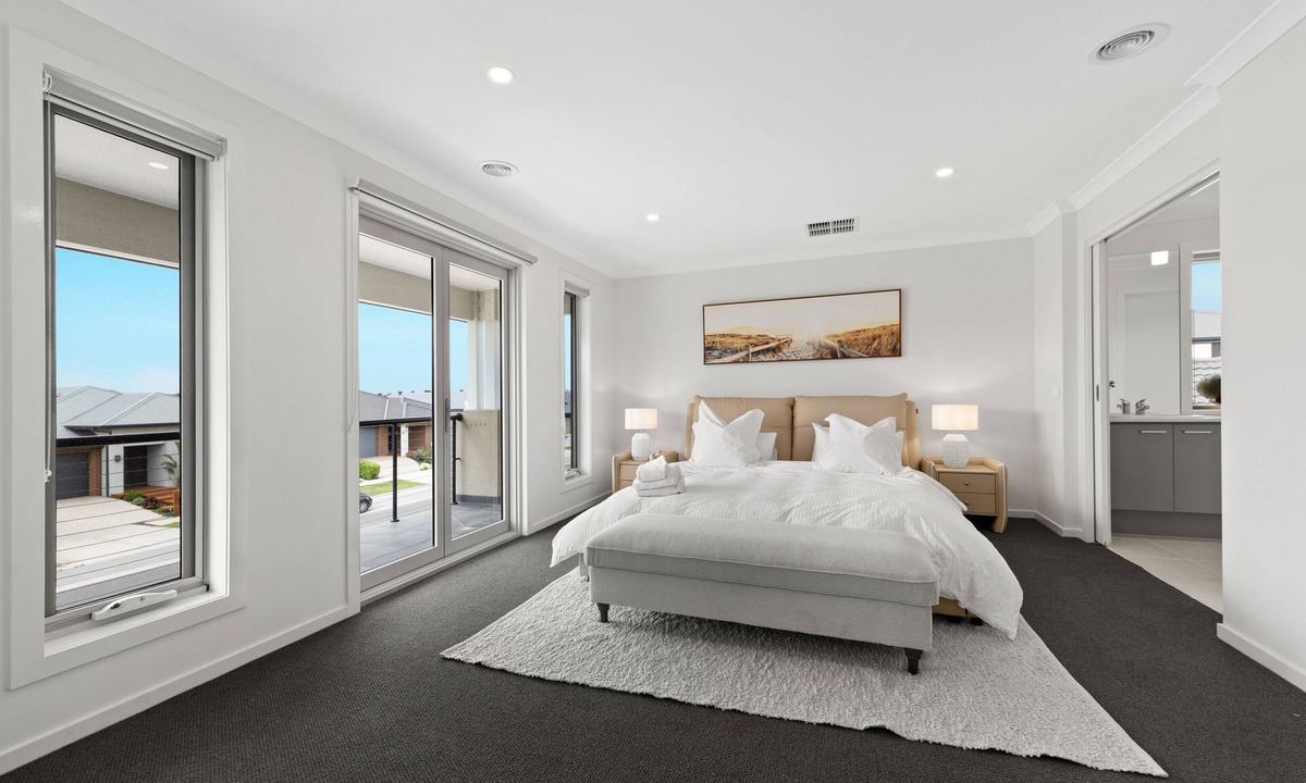 Werribee House | 4BR Brand new werribee eco stay house