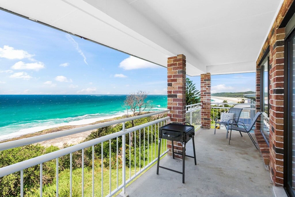 Ulladulla Apartment | 67 South Pacific Crescent - Apartment 1