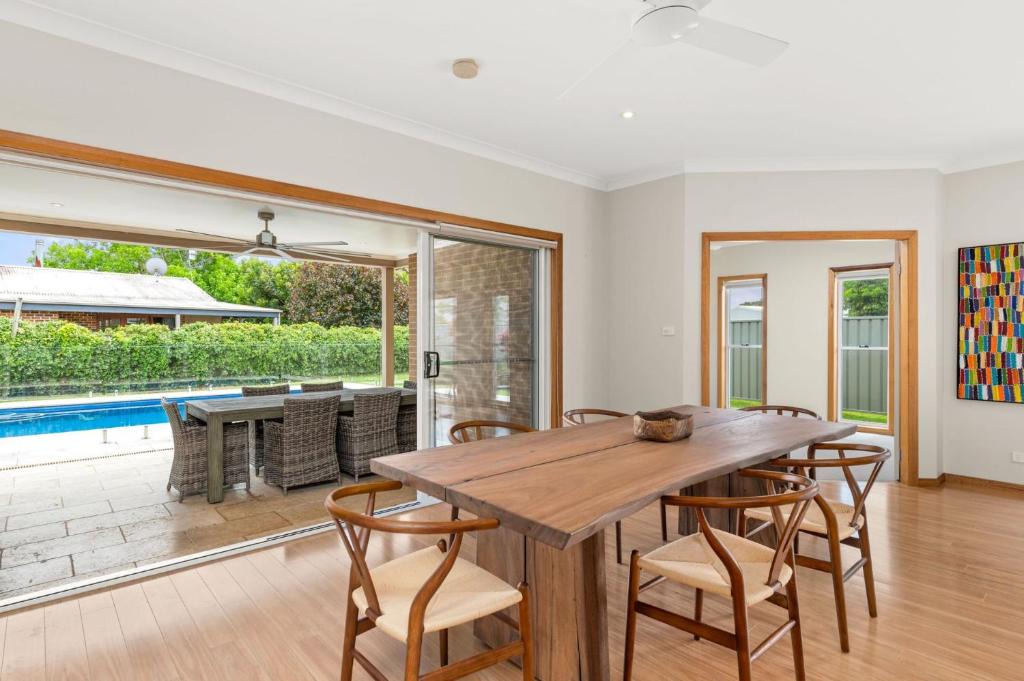 Lemon Tree Passage House | 8 Meredith Ave, Lemon Tree Passage