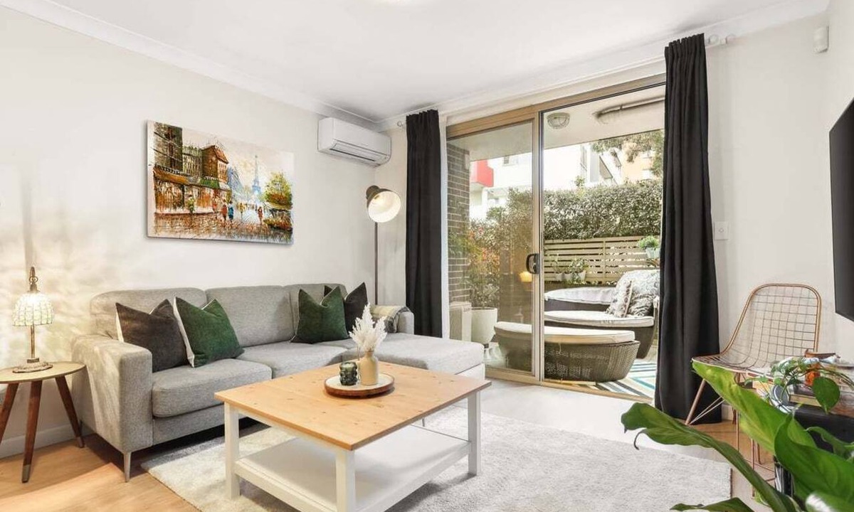 Rockdale Resort | 8 mins from Sydney Airport! 1BR + Courtyard