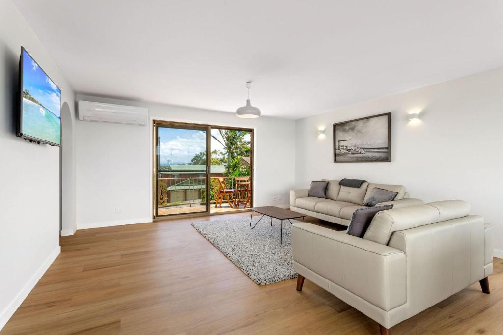 Forster House | 86 Becker Road