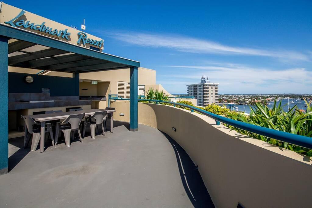 Mooloolaba Apartment | 8th Floor Ocean View Landmark Resort Mooloolaba