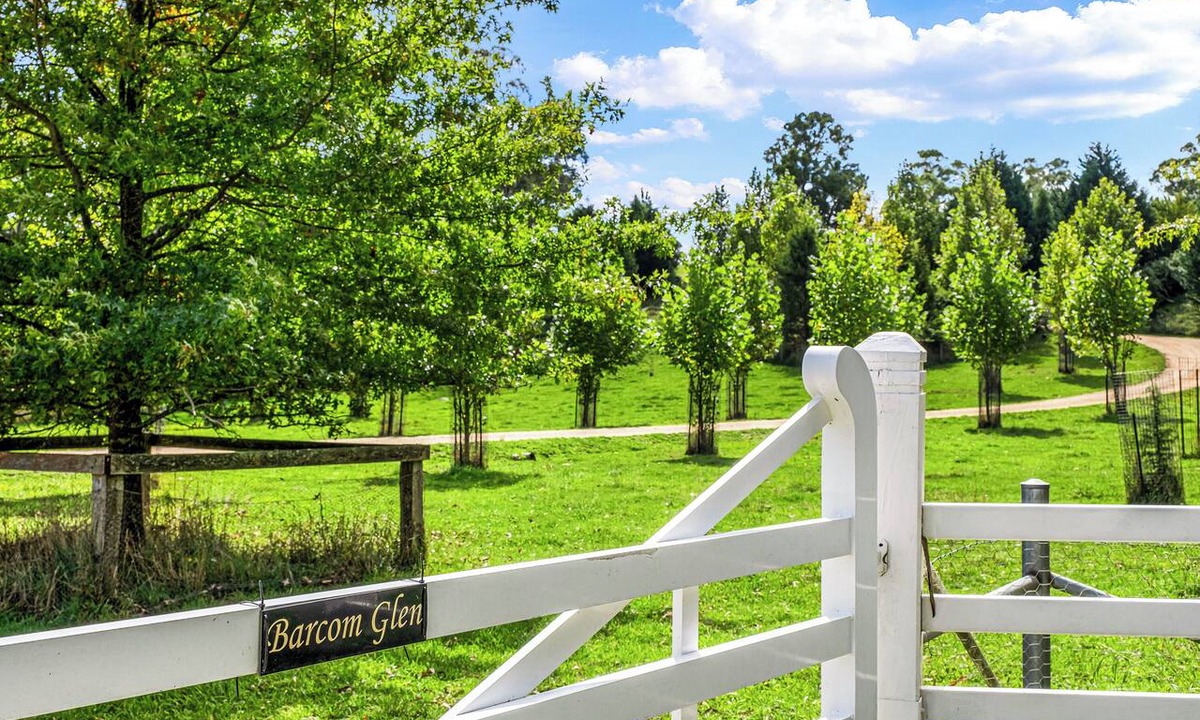 Sodwalls Cottage | A luxury country retreat for those seeking space to slow down and reconnect.