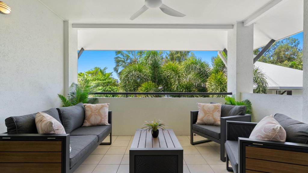 Parramatta Park Apartment | Adina Oasis Top-Floor Apartment