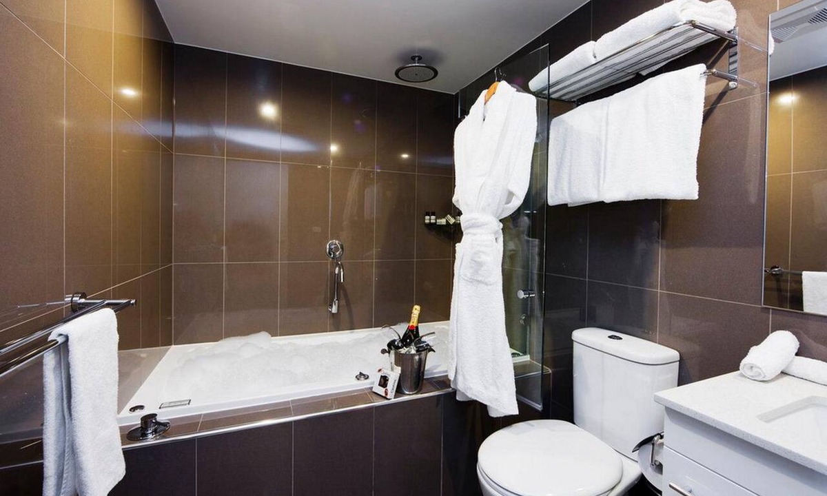 Dickson Hotel | Adina Serviced Apartments Canberra Dickson