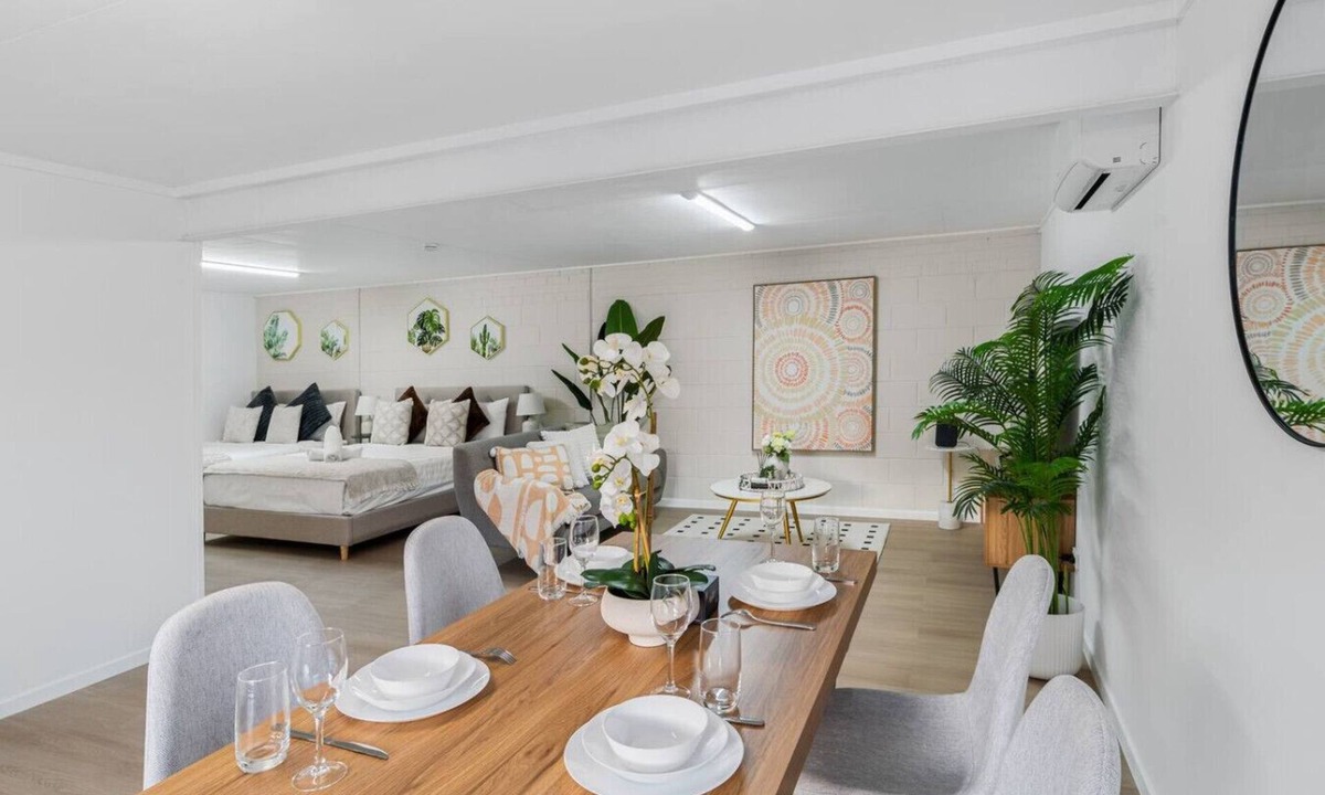 Jindalee House | Affordable Studio|sleeping & living space combined