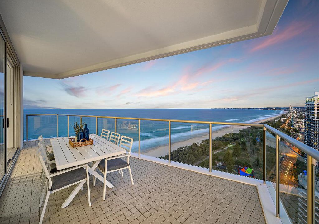 Broadbeach Apartment | Air On Broadbeach