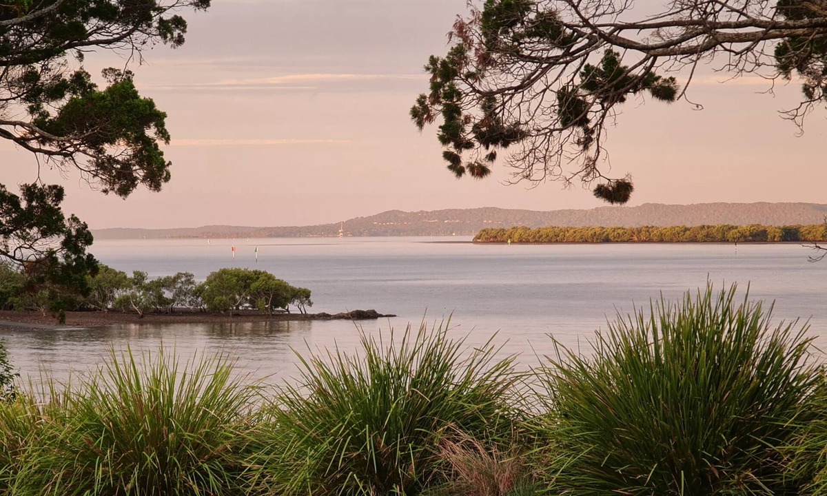 Redland Bay House | Amaryllis - A magnificent waterfront home