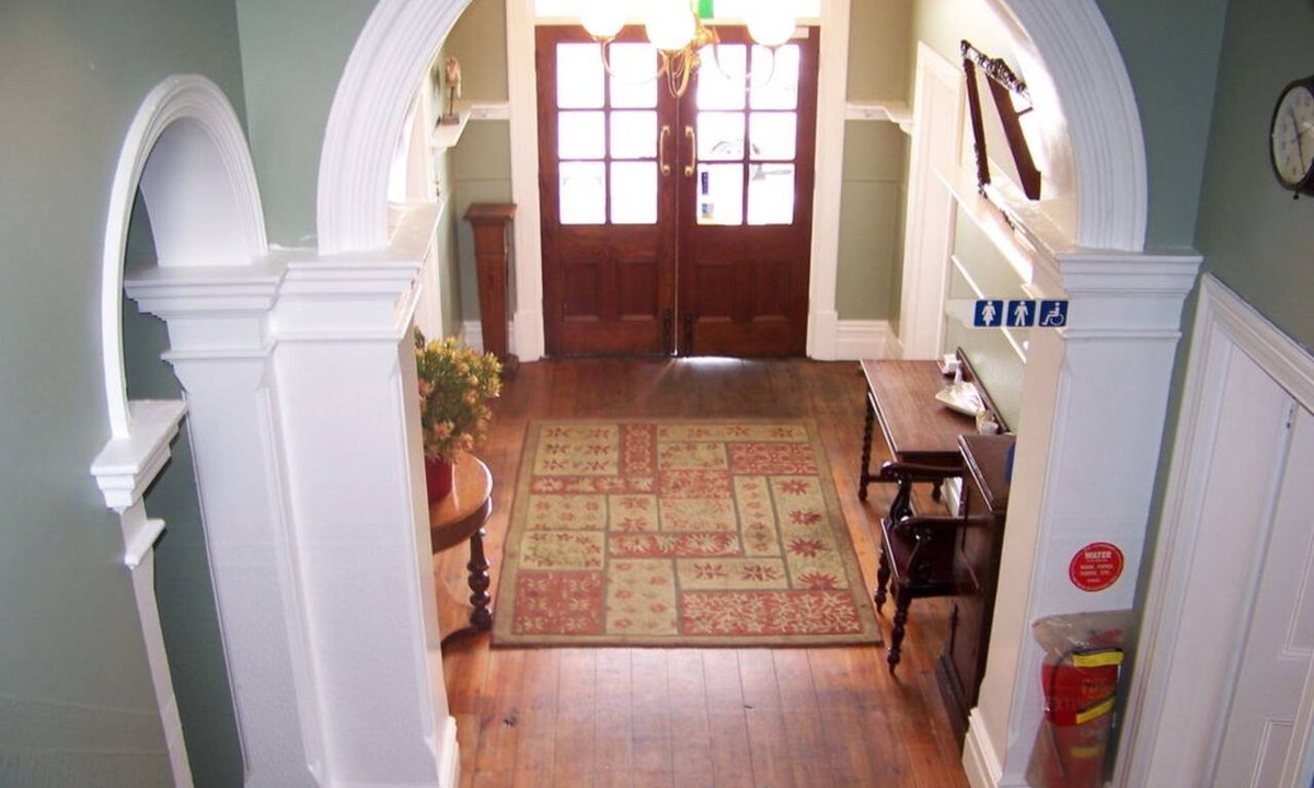 Victor Harbor Hotel | Anchorage Seafront Hotel