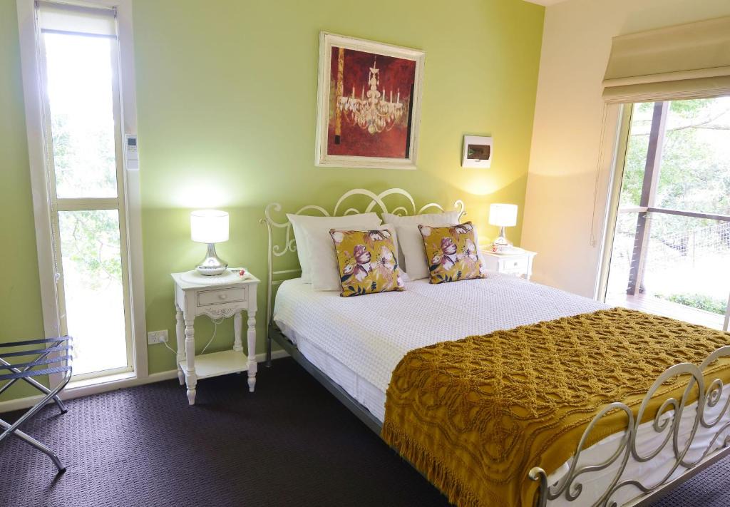 Montville House | Apple Tree Cottage Montville