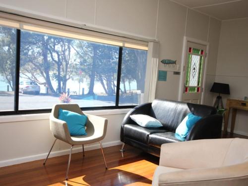 Lake Cathie House | Aqua Cottage