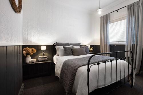 Trentham House | Arichonan House