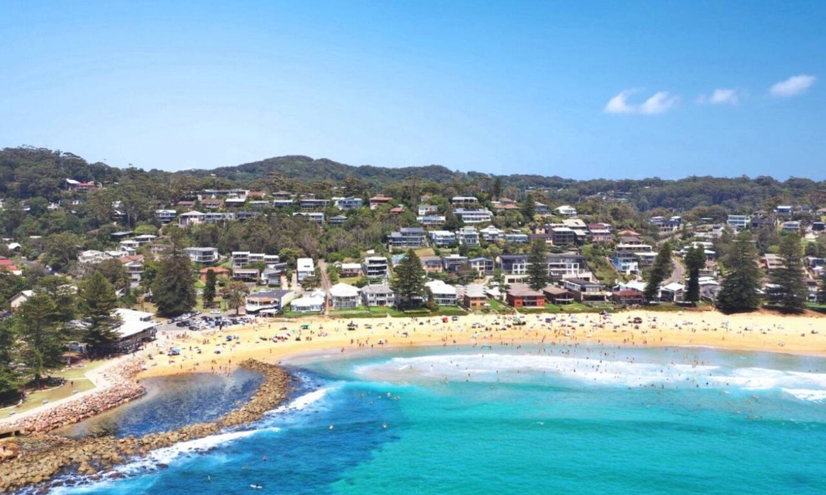 Avoca Beach Apartment | Avoca Beachfront - South Strand 4