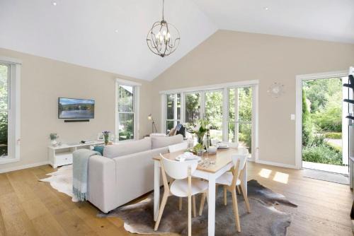 Burradoo Apartment | Banyula Annex