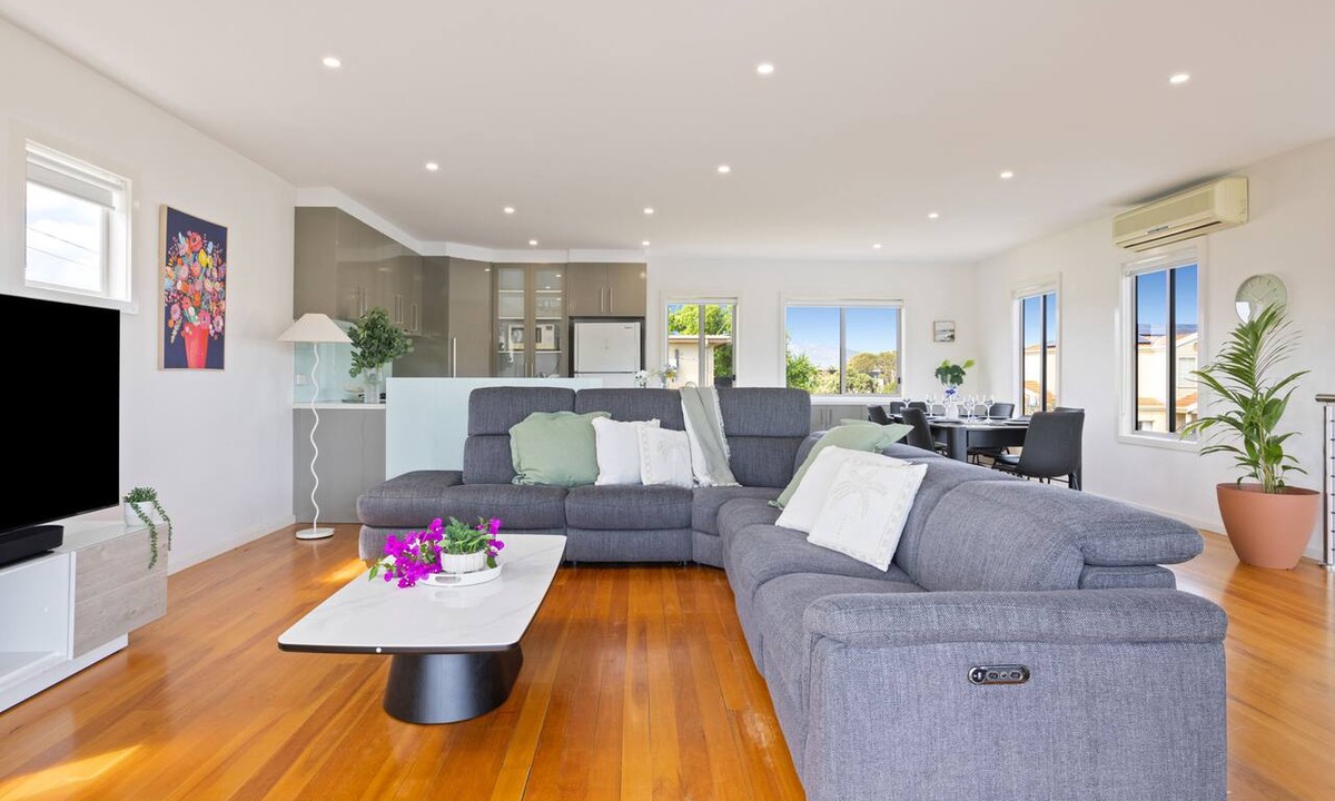 Safety Beach House | Baravi Breeze Retreat