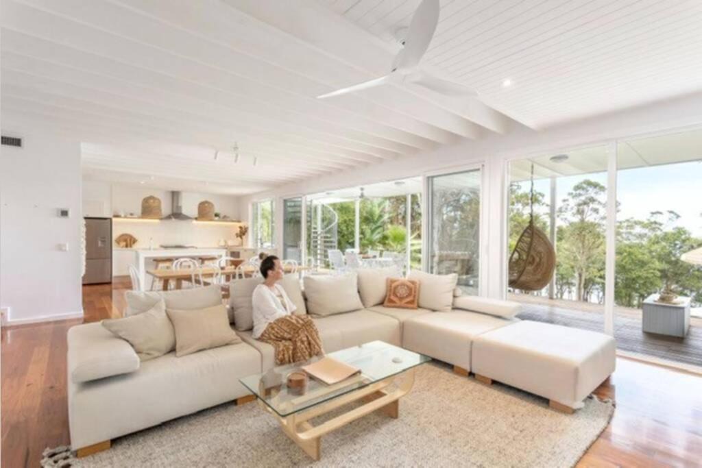 Green Point House | Bask at Green Point - Between the ocean & the lake