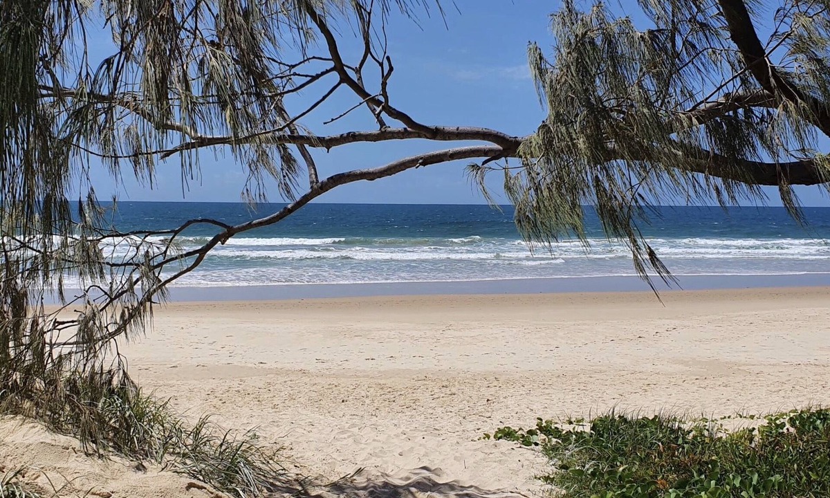 Rainbow Beach Apartment | BEACH! Best Escape Anyone Can Have!