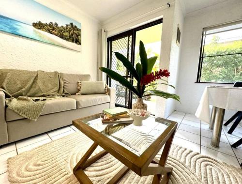 Port Douglas Apartment | Beach Comber