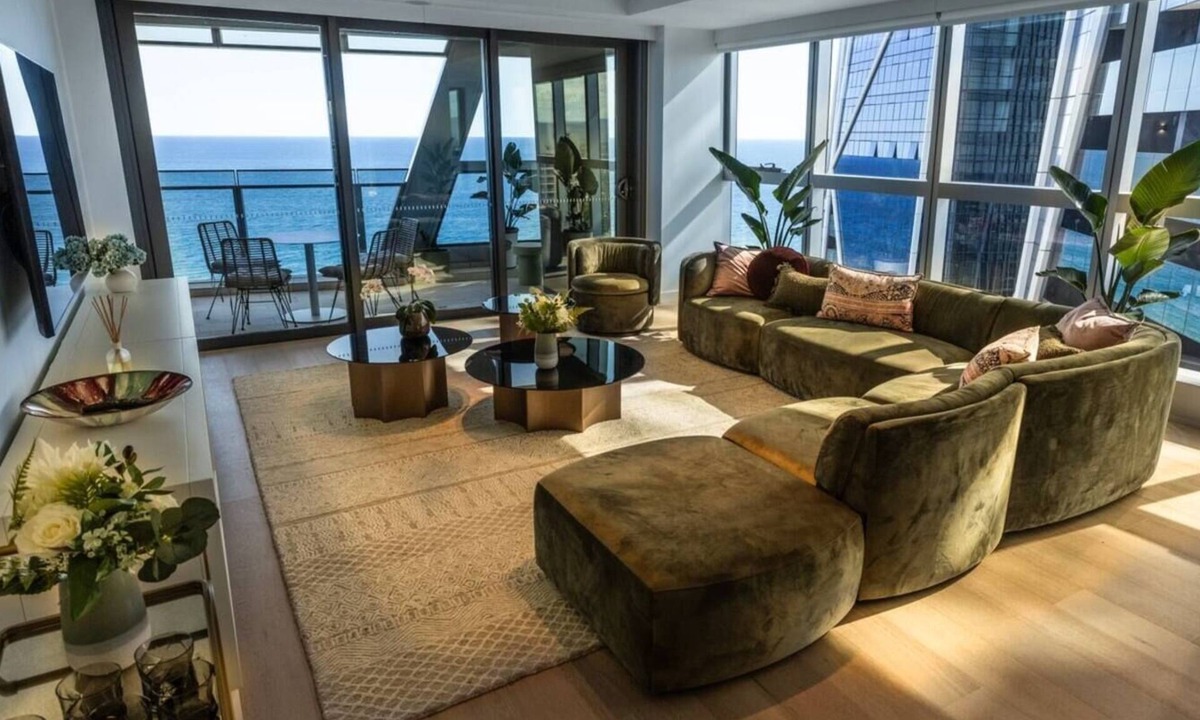 Surfers Paradise Apartment | Beachfront Luxury - Surfers Paradise