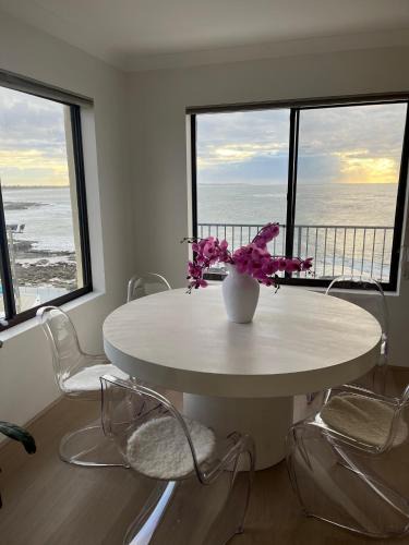 The Entrance Apartment | Beachfront Penthouse at The Entrance