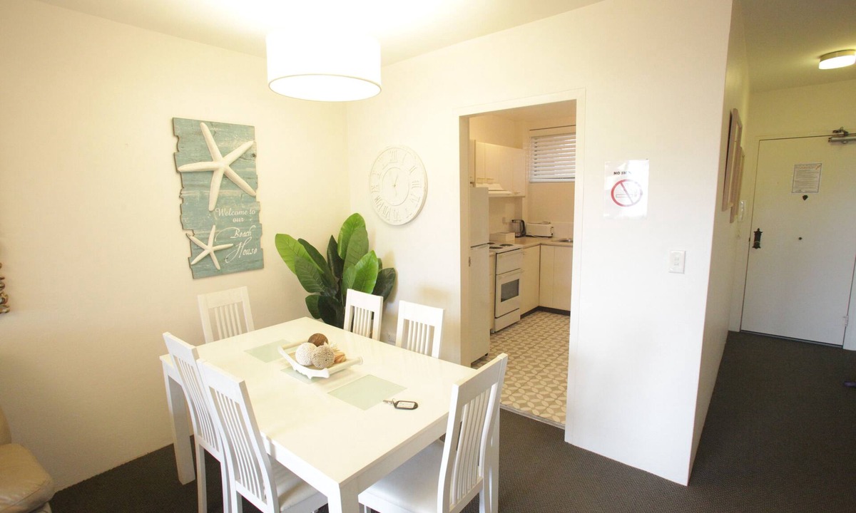 Nelson Bay Apartment | Beachfront Shoal Bay
