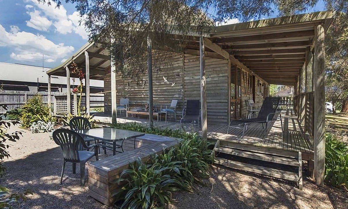 Balnarring Beach House | BEAUTIFUL BALNARRING BEACH PET FRIENDLY