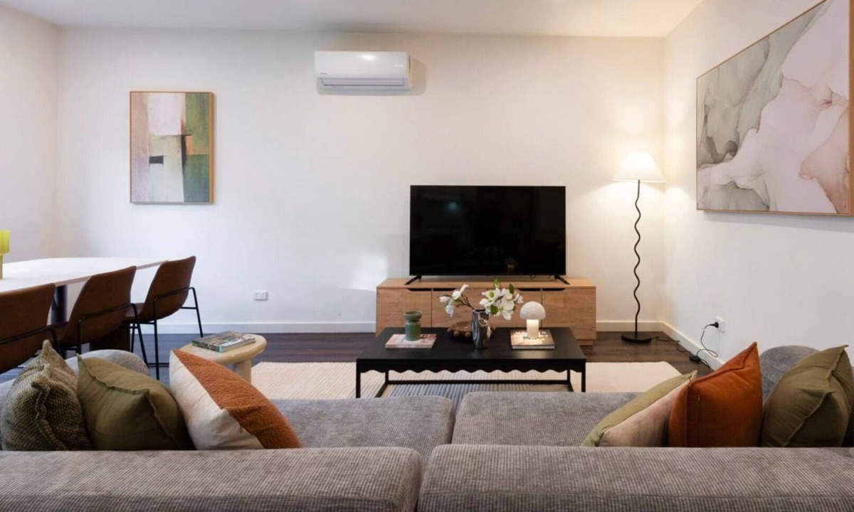 Clayton House | Beddoe Residence Stay Near Monash Uni