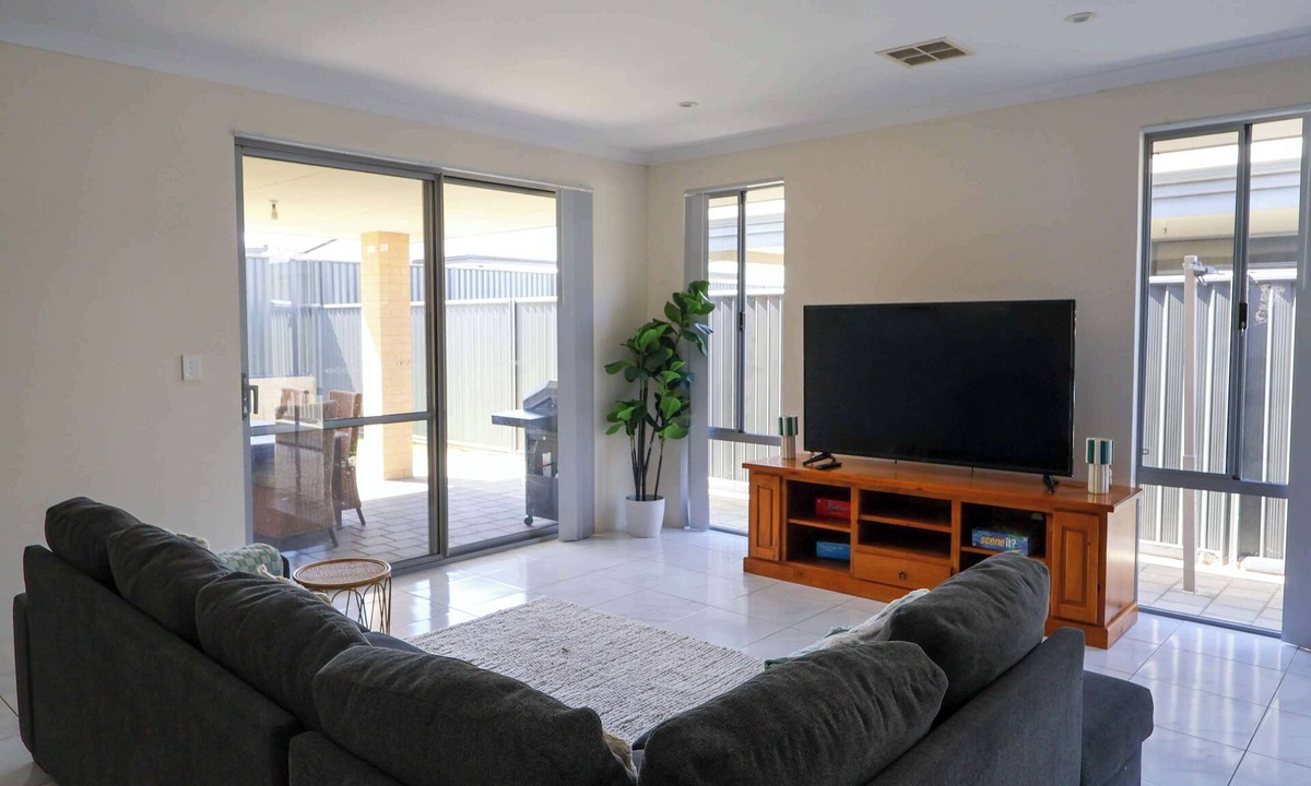 Baldivis House | Best Baldivis Getaway | Amazing for Families