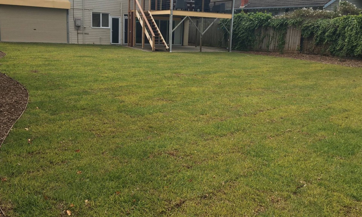 Blairgowrie House | Billy by the beach - walk to bay and shops