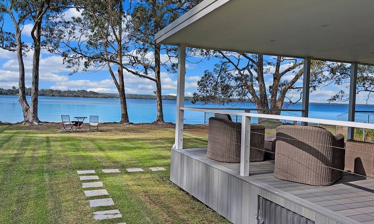 St. Georges Basin House | Billyz Basin by Experience Jervis Bay