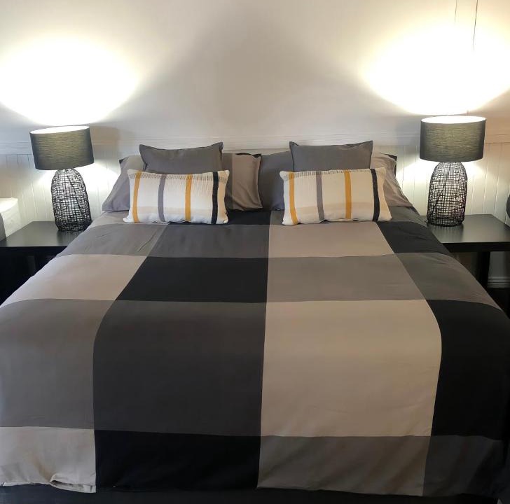 Tumbarumba Hotel | Black Range Lodge, Tumbarumba - Queen Room