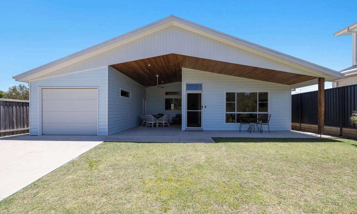 South West Rocks House | Bluwren: 4 BR, 2.5 BA House in South west rocks, Sleeps 6