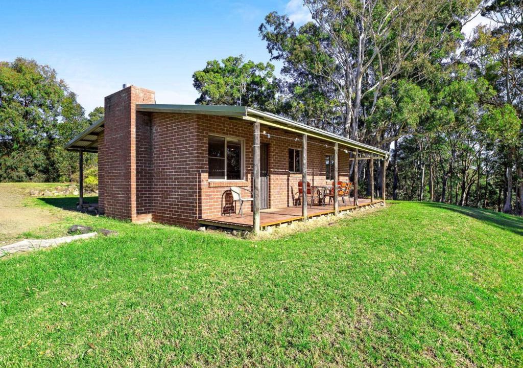 Central Tilba House | Braeside Cabin One Pinkwood