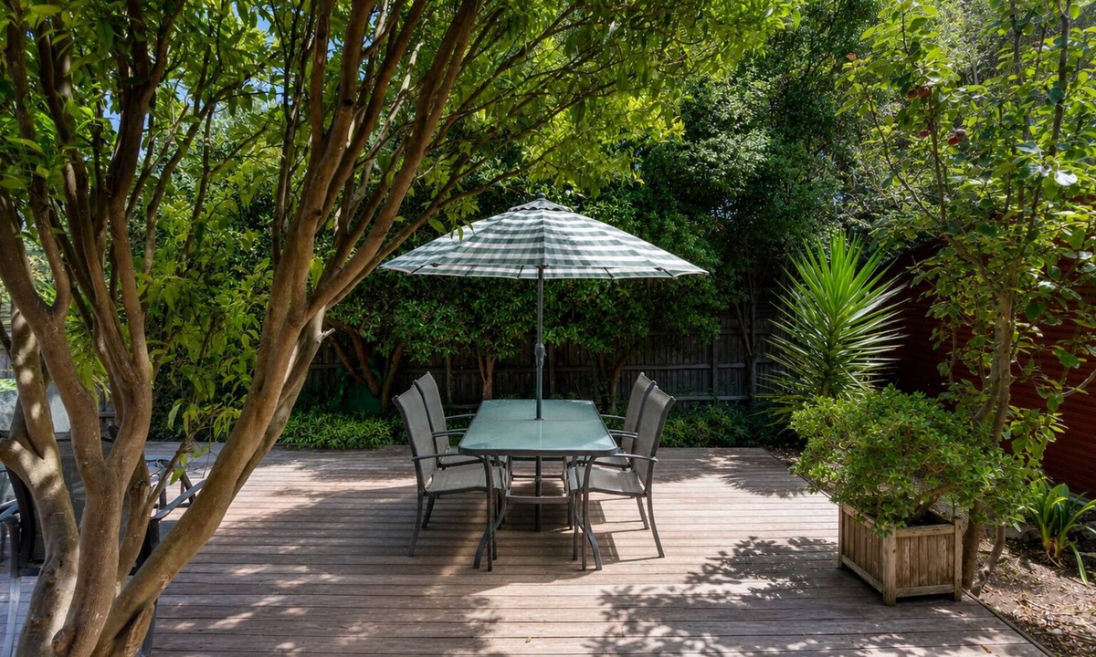 Capel Sound House | Braidwood Beachouse Getaway by Ready Set Stay-Close to the Beach & Table Tennis