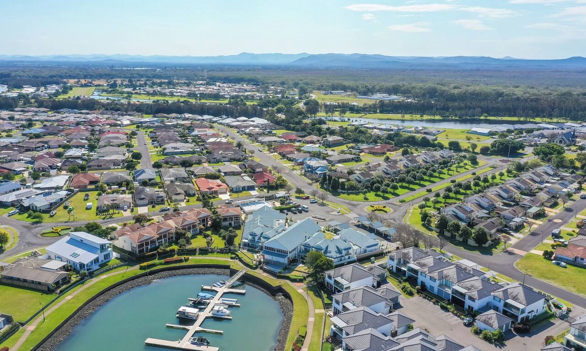 Harrington Apartment | Breakwall Retreat: 2 BR, 2 BA Apartment in Harrington, Sleeps 6