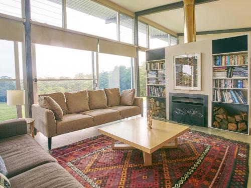 Kangaroo Valley House | Bundaleer Architect designed stunning views