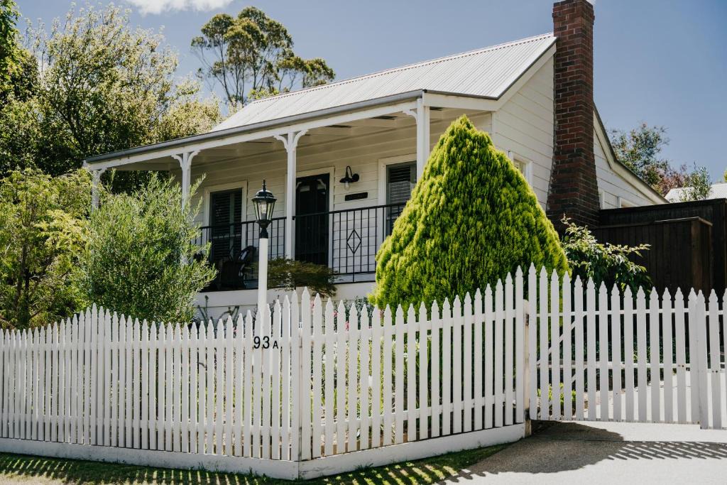 Daylesford House | Candlebark