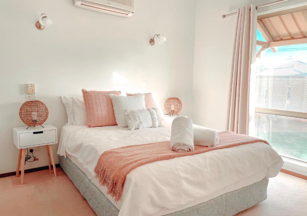 Brockman House | Carnarvon 3BR & 2BA Holiday House