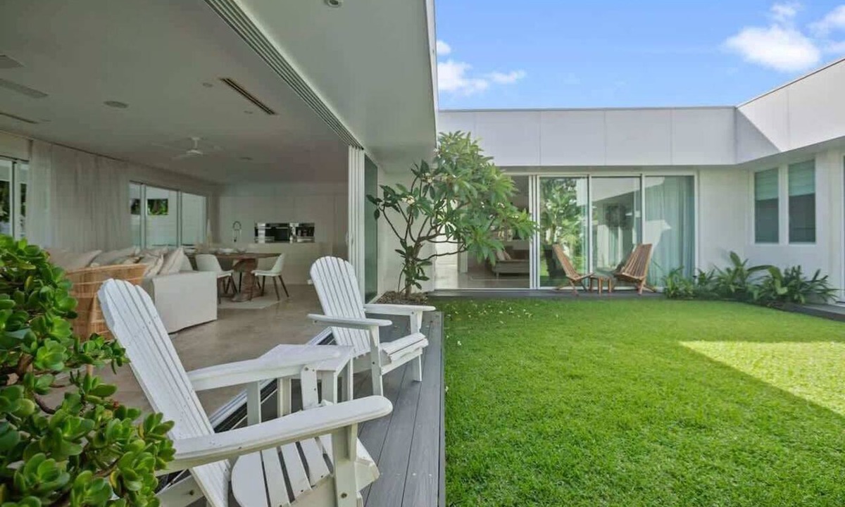 Kingscliff House | Casa Luxe - Infared Sauna + Heated Pool