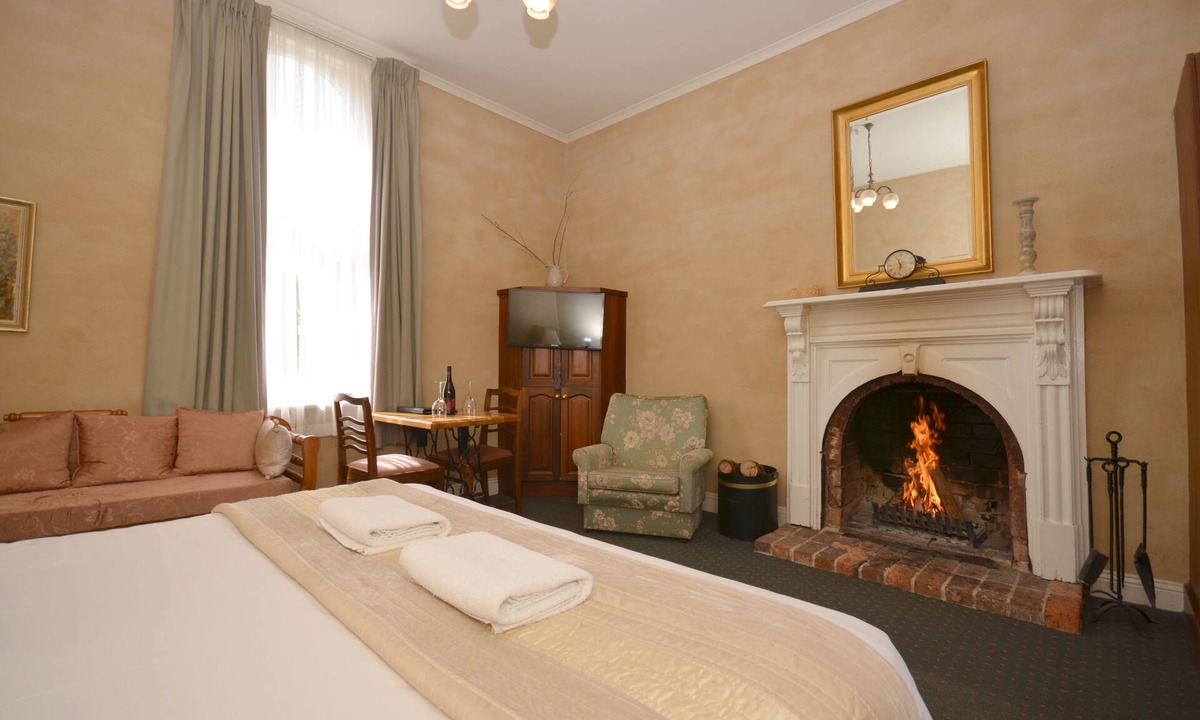 Daylesford Hotel | Central Springs Inn