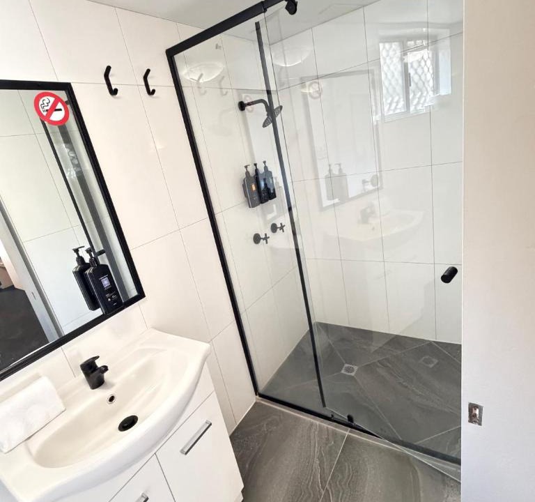 Rockhampton Hotel | Centrepoint Motor Inn