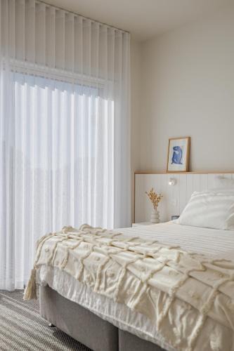 Port Willunga House | Cerulean - Port Willunga - C21 SouthCoast Holidays